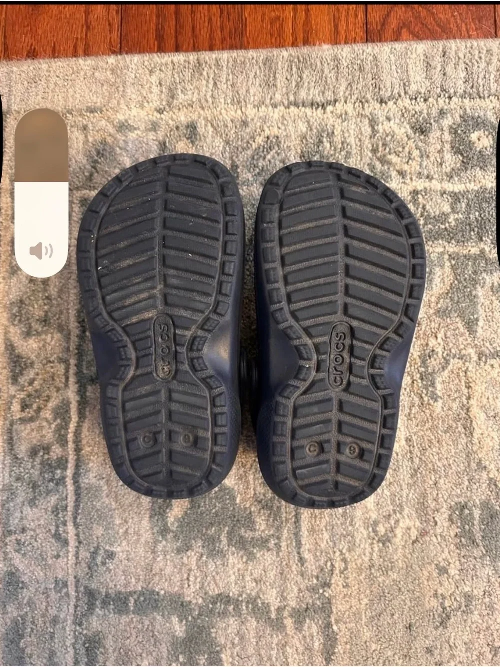 CROCS sale pair